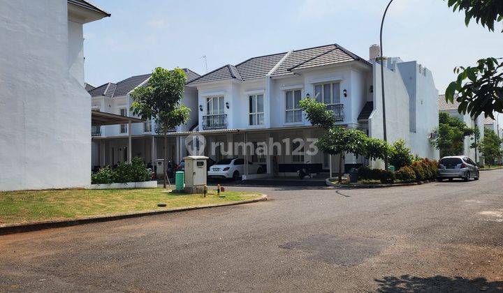 JUAL HARGA NEGO RUMAH 2 LANTAI HOEK KONDISI BAGUS DAN 4+1KT DEKAT GERBANG DI MONTE TORENA GRANDWISATA BEKASI 2