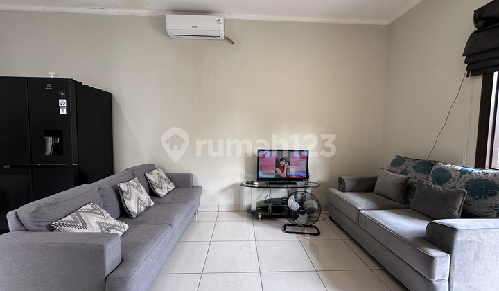 Jual Cepat Rumah 2 Lantai Furnished Bagus Di Olive Residence Dekat Summarecon Mal Bekasi Dan Universitas Bhayangkara 2