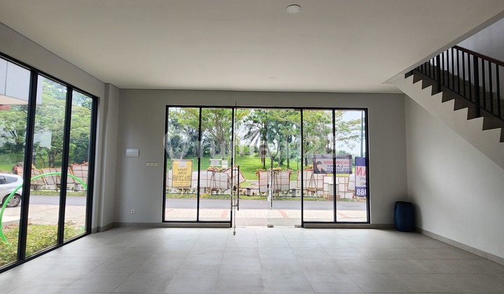 Disewakan Ruko 3 Lantai Hoek Siap Huni Kondisi Bagus Di Cluster Front Row Dekat Rumah Sakit Eka Hospital Kota Wisata 2