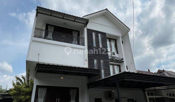 Jual Cepat Murah Rumah 2 Lantai Hoek Shm Konfisi Bagus Siap Huni Di Kemang Pratama 3 Bekasi 1