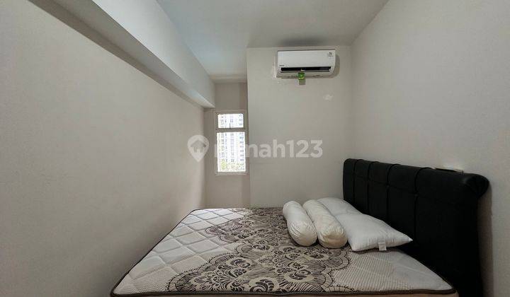 kamar tidur jual rugi apartemen the springlake