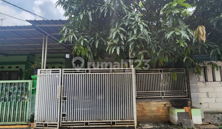 tampak depan jual cepat rumah 1 lantai