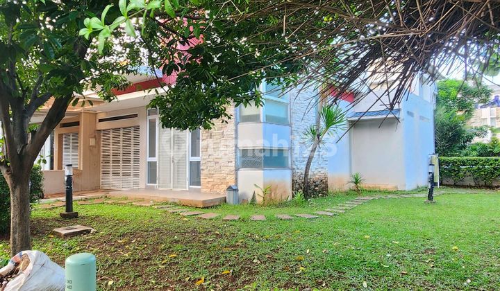 Jual Rumah 2 Lantai Hoek Lokasi Bagus Tanah Luas SHM Dekat Clubhouse Palm Residence dan Summarecon Mal Bekasi