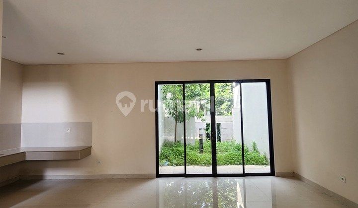 Jual Rumah 2 Lantai Bagian Belakang Ada Taman Dan Tidak Tempel Tetangga Kondisi Bagus Siap Huni Dekat Clubhouse Dan Gerbang Cluster Hickory Di Podomoro Gold View
