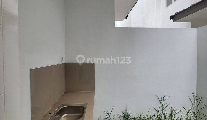 Jual Cepat Rumah 2 Lantai Dan 2 Kamar Tidur Di Cluster Vettore Prima Harapan Bekasi Dekat Summarecon Mal Bekasi Dan Stasiun Bekasi 2