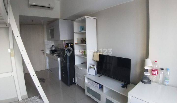 SEWA MURAH TIPE STUDIO KONDISI FURNISHED BAGUS DI MENARA FREESIA APARTEMEN THE SPRINGLAKE DEKAT DENGAN SUMMARECON MAL BEKASI 2