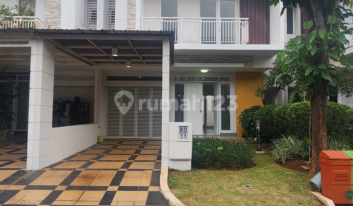 Two-Story Rental House in Good Condition, Ready to Occupancy with 2 Bedrooms at Acacia Residence Near Summarecon Mall Bekasi