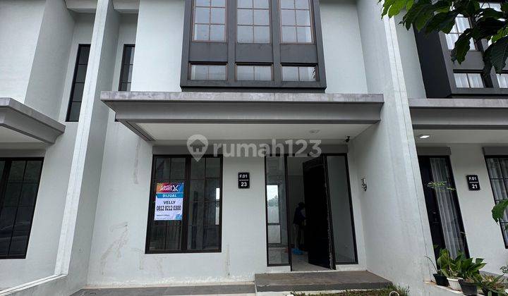 Jual Cepat Rumah 2 Lantai Kondisi Bagus Unfurnished 2 Kamar Tidur Di Cluster Monterrey Citraland Cibubur 1