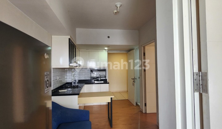 Quick Sale 2 Bedroom Type Semi Furnished City View Condition At Davalia Tower The Springlake Apartment Near Summarecon Mall Bekasi