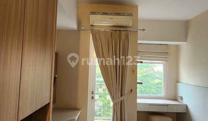 For Sale: The Springlake Apartment at Davali Tower, Studio Type, Good and Complete Furnished, View of Summarecon Mall Bekasi. For Sale: The Springlake Apartment at Davali Tower, Studio Type, Good and Complete Furnished, View of Summarecon Mall Bekasi.