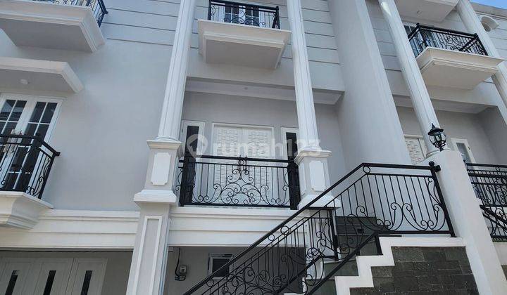 RUMAH DI JUAL CILANDAK 3 LANTAI SHM BAGUS 2