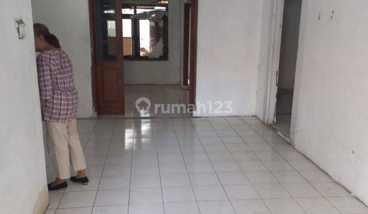 Tanah Dijual Cepat Ada Bangunan Depan Citos  Di Rspp 217 M² Shm 2