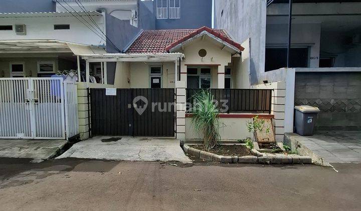 DISEWAKAN RUMAH DI KELAPA GADING 2