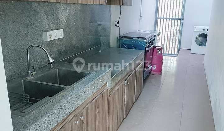 For Rent: Graha Famili House