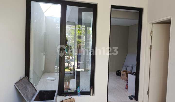 Disewakan Rumah North West Disewakan Rumah North West