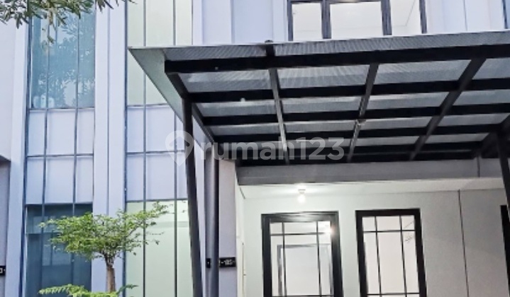 Dijual Rumah Grand Pakuwon  1