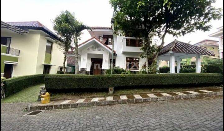 Villa Bagus 2 Lantai Asri dan Sejuk di Bumi Ciherang 1