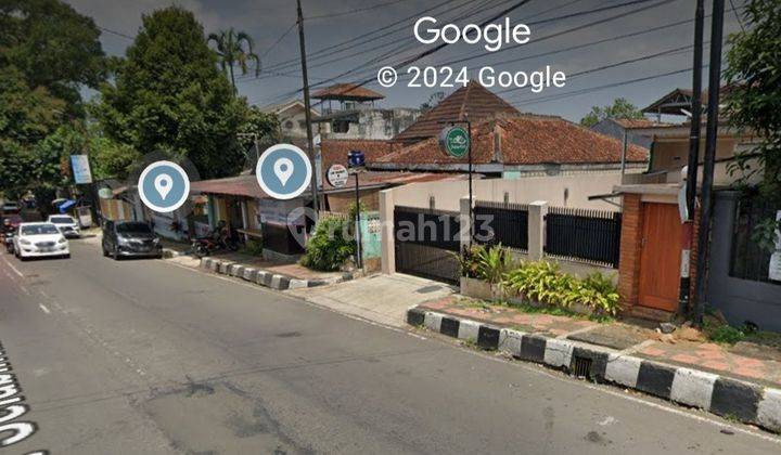 Rumah Bagus Pinggir Jalan Utama Sangat Strategis 2