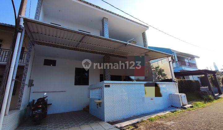 Dijual Villa Bangunan Baru 2 Semifurnished Lantai Di Green Apple 1