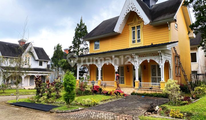 Villa Posisi Hook Bagus Siap Huni Di Cipanas Puncak