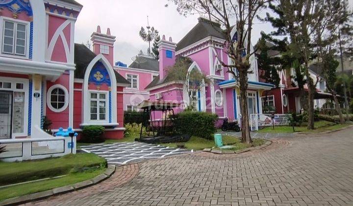 Villa Modern Tipe Oxford Di Kota Bunga Bagus Dan Sangat Terawat 2