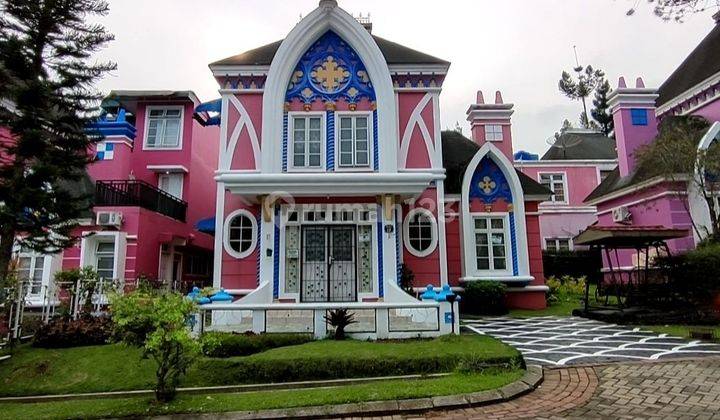 Villa Modern Tipe Oxford Di Kota Bunga Bagus Dan Sangat Terawat 1