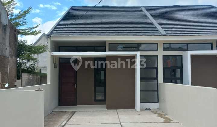 Minimalist New House for Sale in Penyileukan