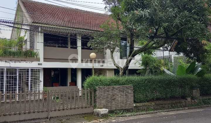 House Taman Sari Dago Bandung