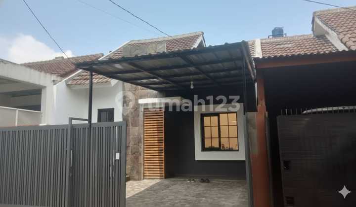 Rumah Minimalis Baru Summerecon