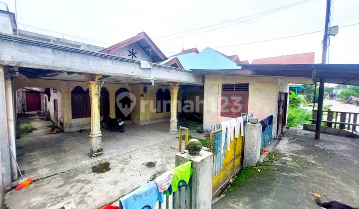 For Sale Secondhand House on Jl. Tangguk Bongkar XI, Medan Denai District For Sale Secondhand House on Jl. Tangguk Bongkar XI, Medan Denai District