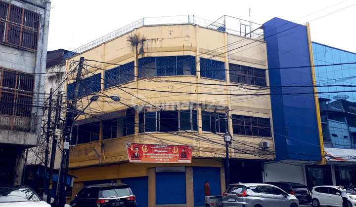 Ruko di Jl. Asia, Sei Rengan Ii, Kec. Medan Area, Kota Medan 1