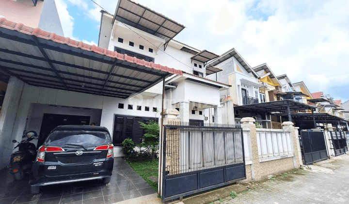 Rumah Dijual di Jl. Asoka, Ps I, Komplek Puri Ambasador I, Medan 2