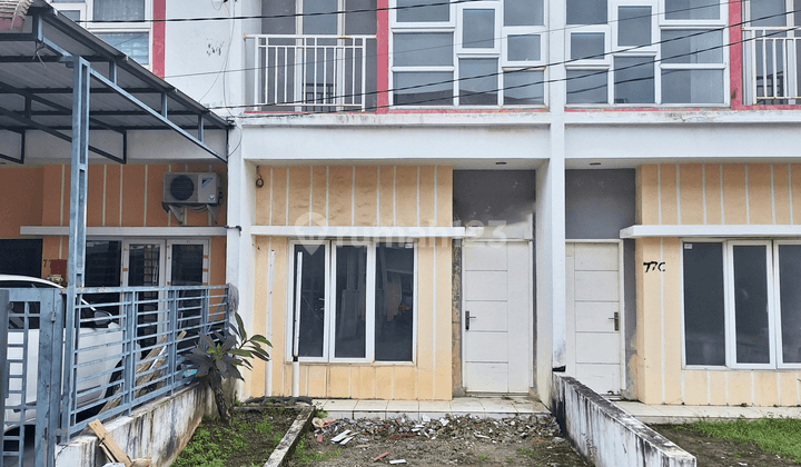 Dijual Rumah di Komplek Victoria Townhouse, Medan Johor 2