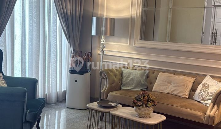 Rumah Lux dekat Senopati, prestige area Kebayoran. Ada swimming pool & sauna