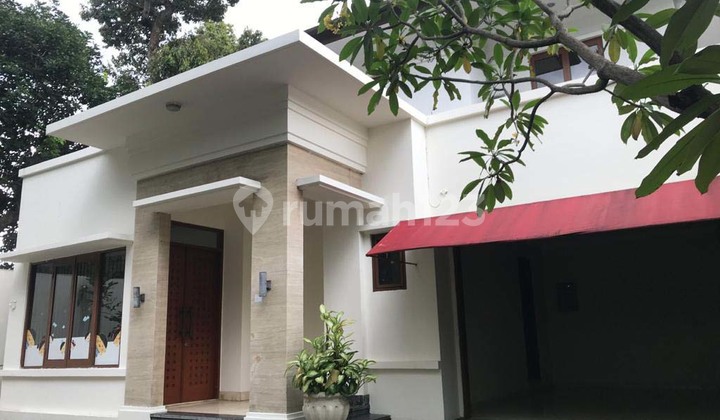 Rumah Siap Huni di Area Komersial, Premium Kebayoran Baru, Cocok Untuk Tempat Usaha