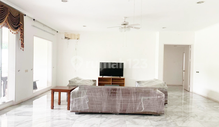 Rumah Bagus & Luas, Standard Expat di Kemang