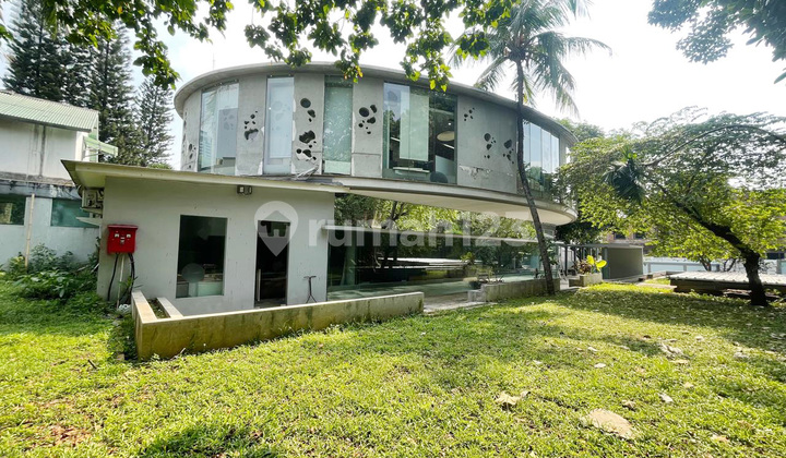 Di bawah NJOP, hanya 23 jutaan/m2 di Kemang Jaksel. Parkir besar, ada rooftop & taman luas, cocok untuk Cafe/resto premium, studio, kantor, showroom, sekolah, dll