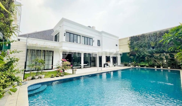 Mewah, fully furnished siap huni, Kemang