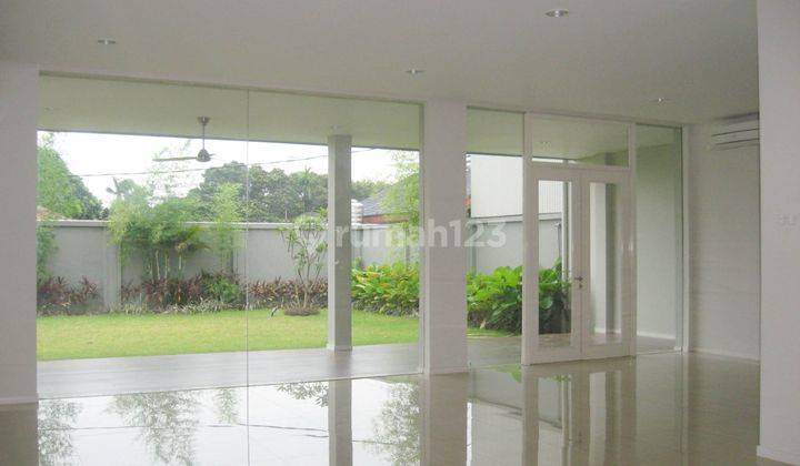 Townhouse dalam cluster di Cilandak, dekat Singapore School 2