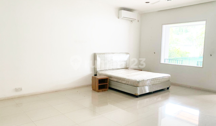 Rumah Bagus & Luas, Standard Expat di Kemang 2