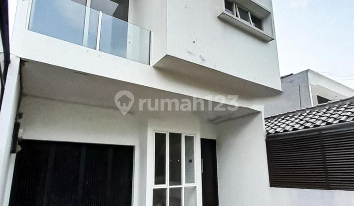 Rumah 2 Lantai Siap Huni Di Pondok Indah Hitung Tanah  2