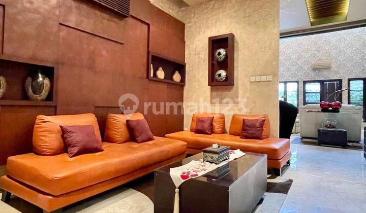 Rumah Mewah Modern Lokasi Strategis Di Pejaten  2