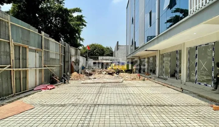 Dijual Gedung Kantor Baru Akses Jalan Utama Akses Dekat Ke Jalan Gatot Subroto Dijual Gedung Kantor Baru Akses Jalan Utama Akses Dekat Ke Jalan Gatot Subroto
