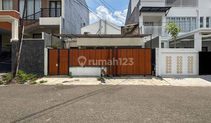 Rumah Hitung Tanah Di Pondok Indah Bisa Renovasi Atau Bangun Rumah Mewah  1