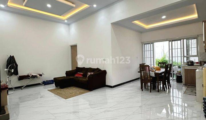 Dijual Cepat Unit Pojok Di Jagakarsa Dekat Jl Paso Siap Huni. 4