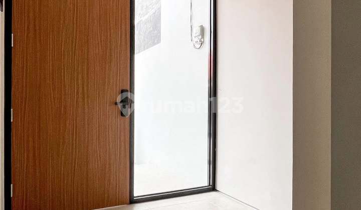 Rumah Brand New Di Tebet Harga Murah Lokasi Strategis  2