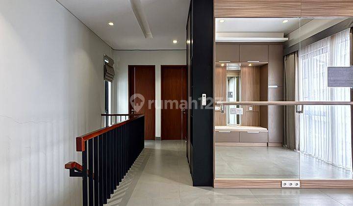 Rumah Dalam Townhouse With Private Pool Dekat Pintu Tol di Cilandak 11
