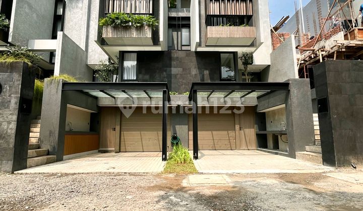 Rumah Baru Di Area Premium Permata Hijau, Sisa 1 Unit