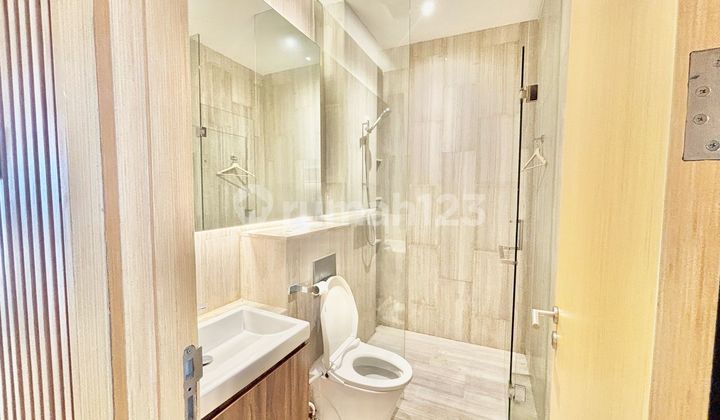 For Rent : Apartemen Senopati Suites 3 Kamar Tidur, Furnished Siap Huni. 2