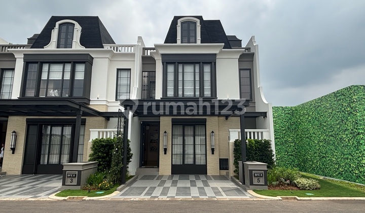 Rumah Mewah Dijual dengan Attic 3 Lantai Bellefont Summarecon